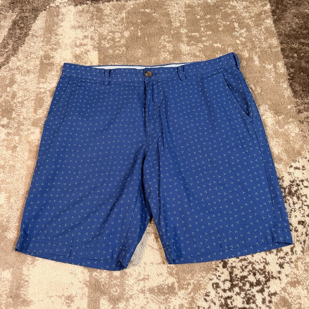 Brooks Brothers Red Fleece Shorts Mens Khakis 36 Blue Geometric Golf AOP